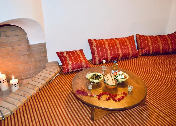 Patitiri Traditional House With Hot Tub 别墅