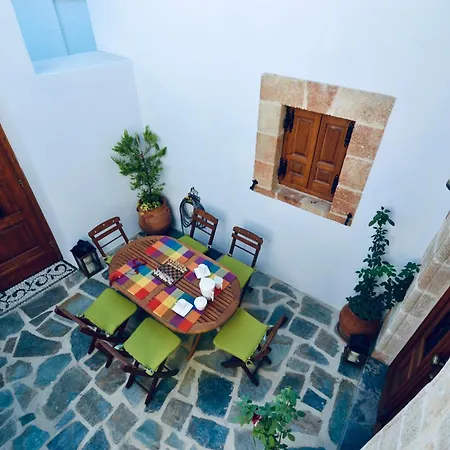 Willa Patitiri Traditional House With Hot Tub Archangelos (Rhodes)