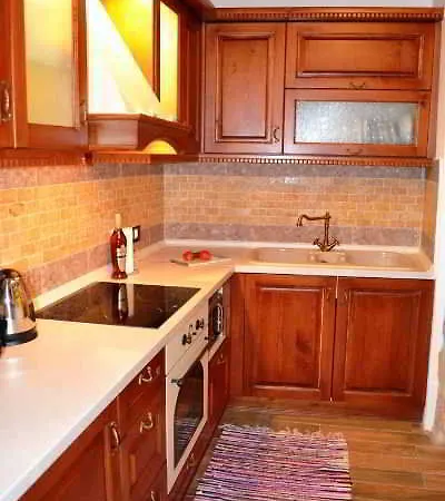 Willa Patitiri Traditional House With Hot Tub