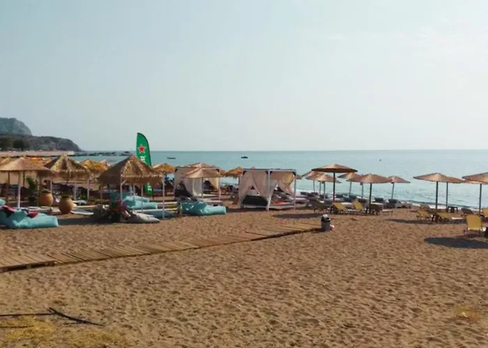 Patitiri Traditional House With Hot Tub