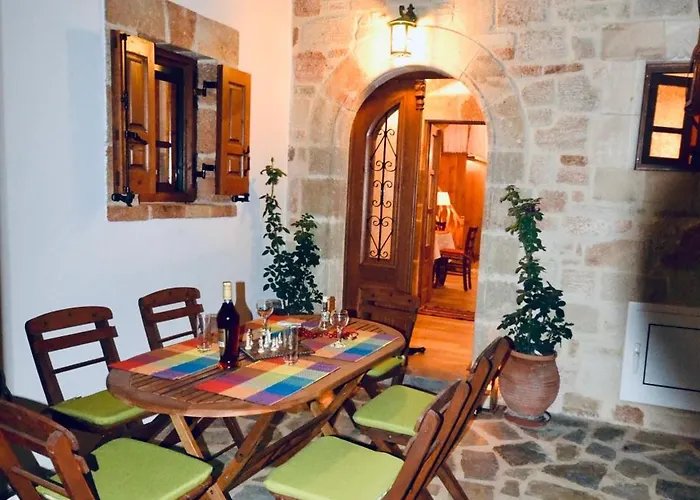 Patitiri Traditional House With Hot Tub * Archangelos (Rhodes)