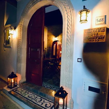 Patitiri Traditional House With Hot Tub Villa *